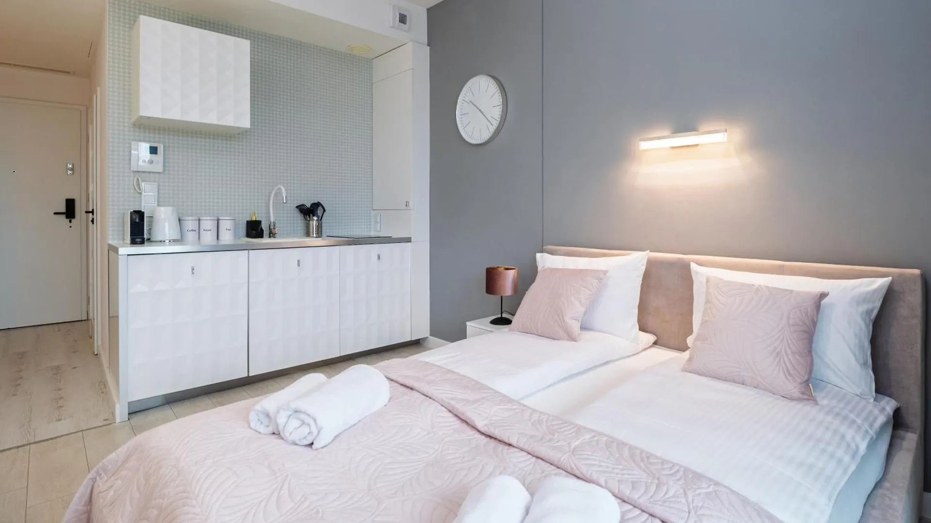 About Art Apartments - Ovo Wrocław
